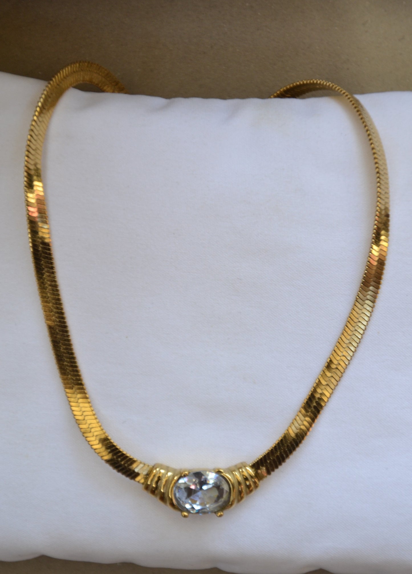 Golden Radiance Choker Necklace